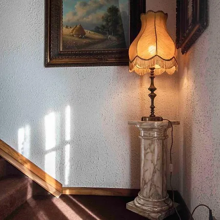 公寓 Giannina House